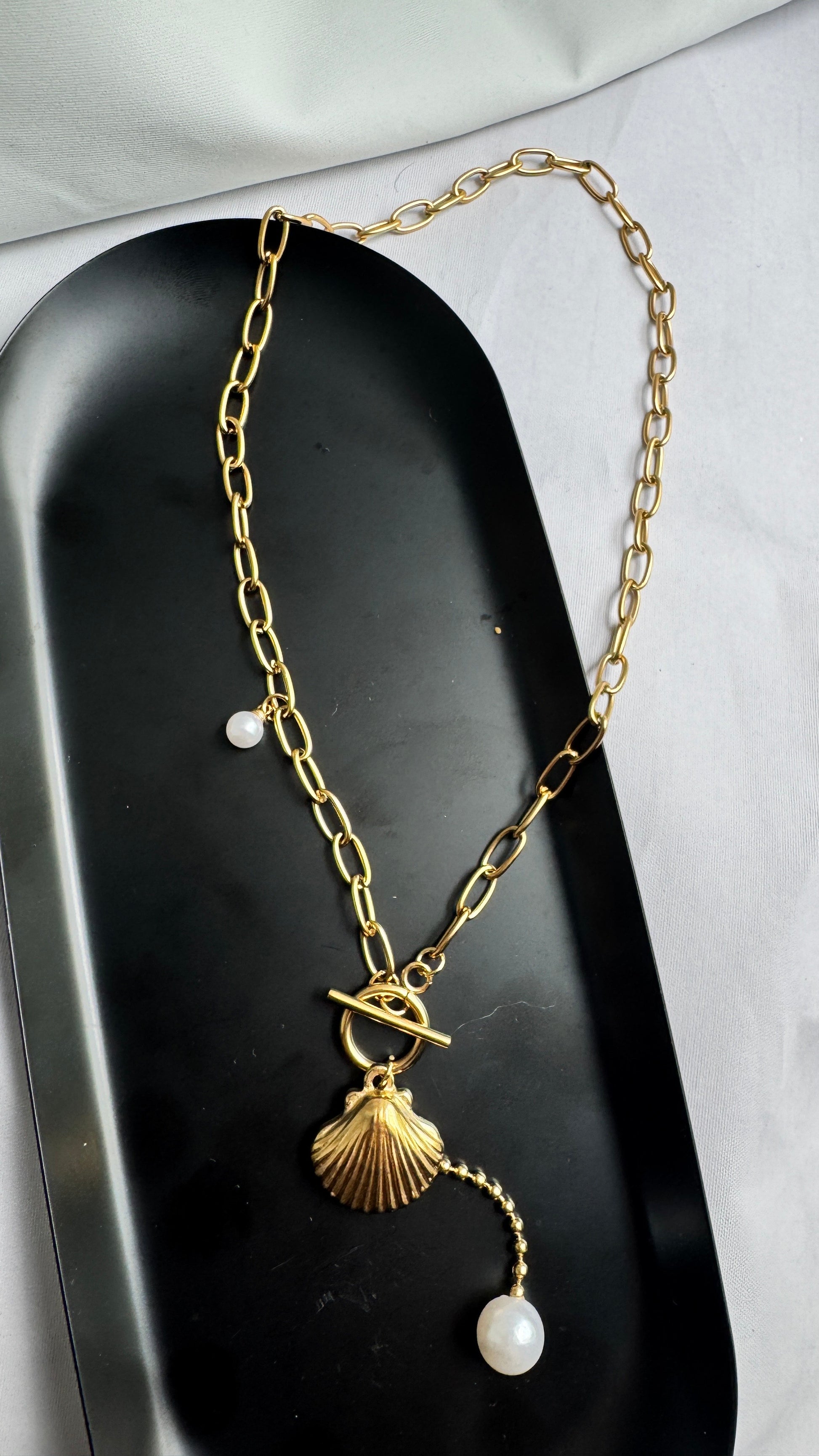Coastal Gleam Necklace