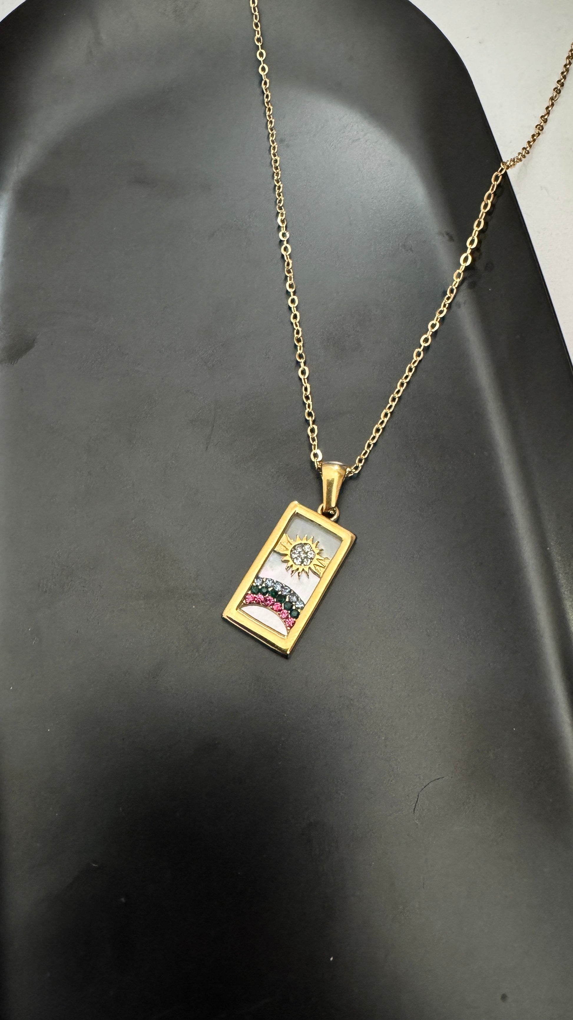 Chroma Shine Necklace