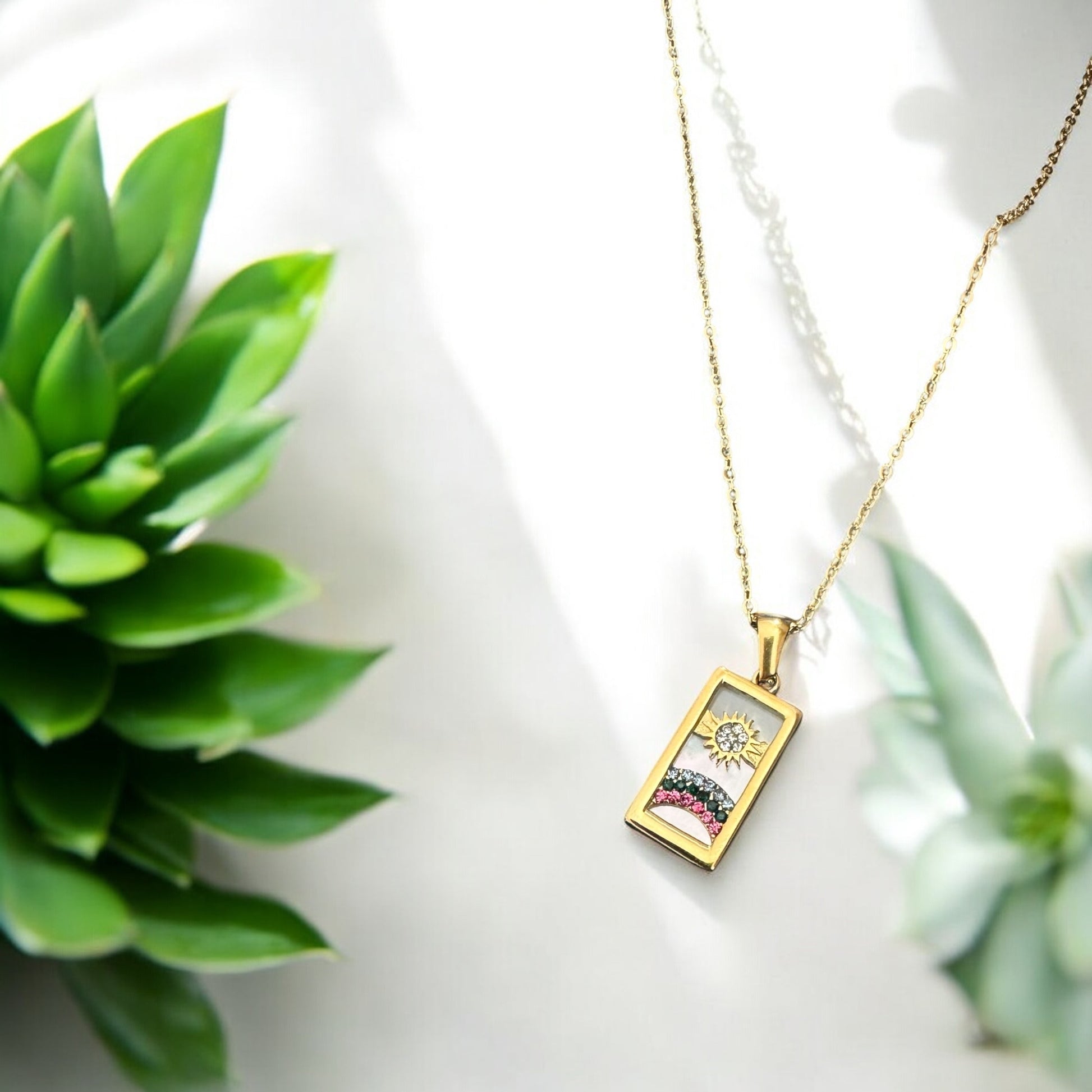 Chroma Shine Necklace
