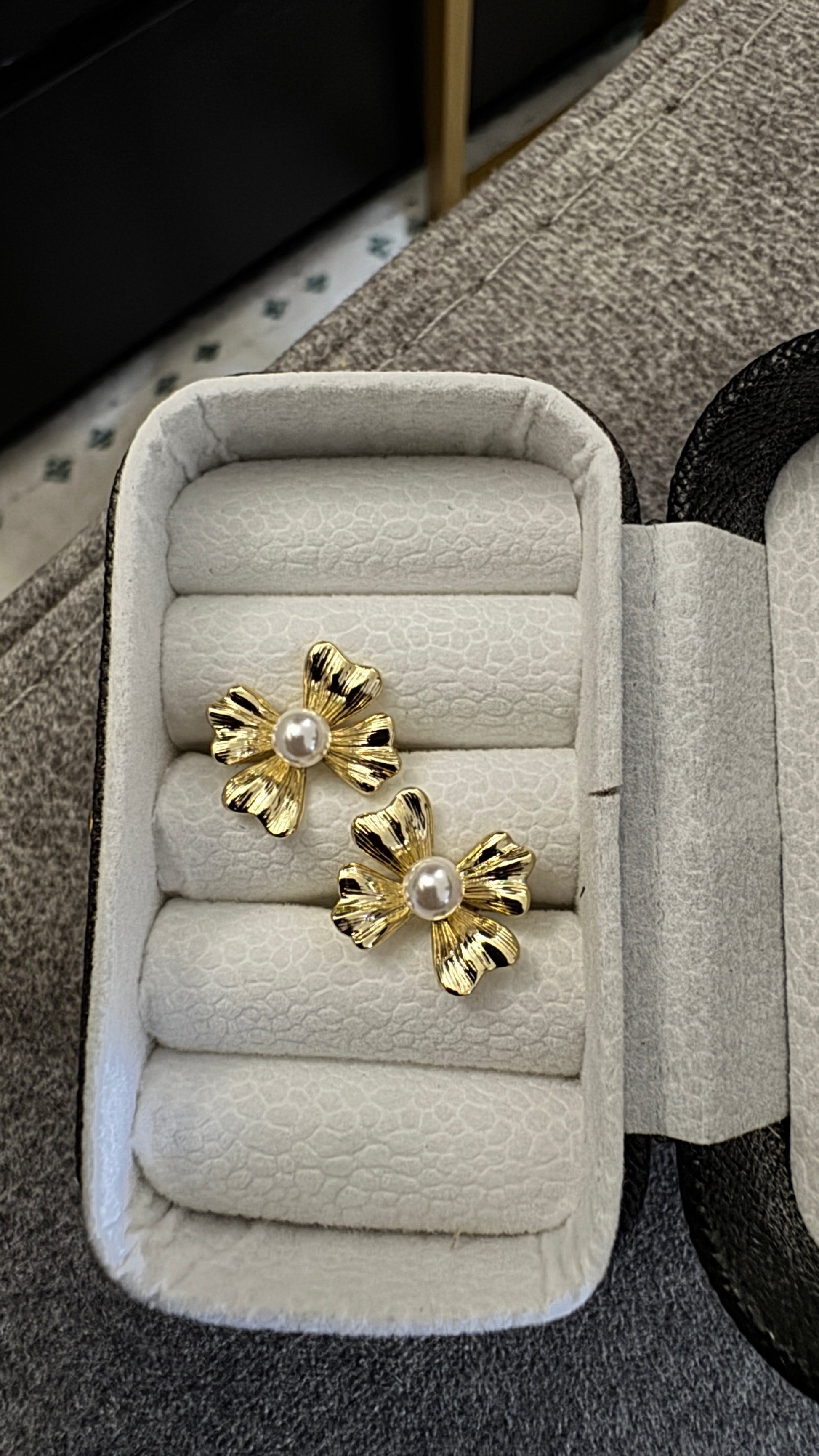 Pearl Knot Earrings