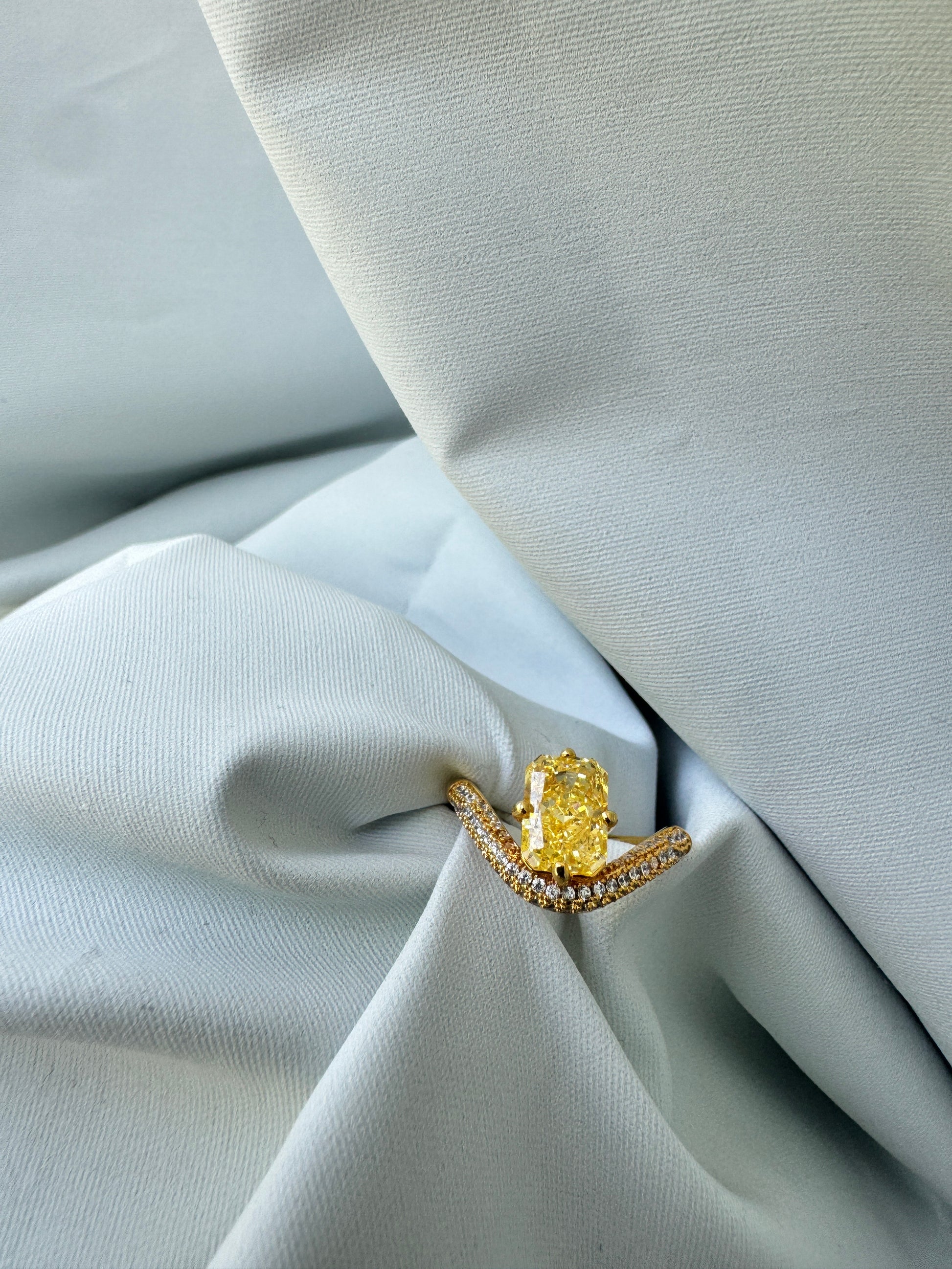Golden Mirage Ring