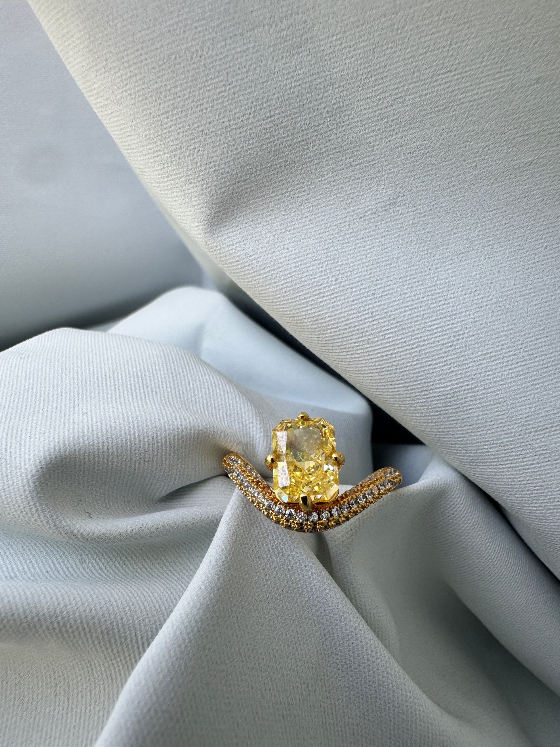 Golden Mirage Ring
