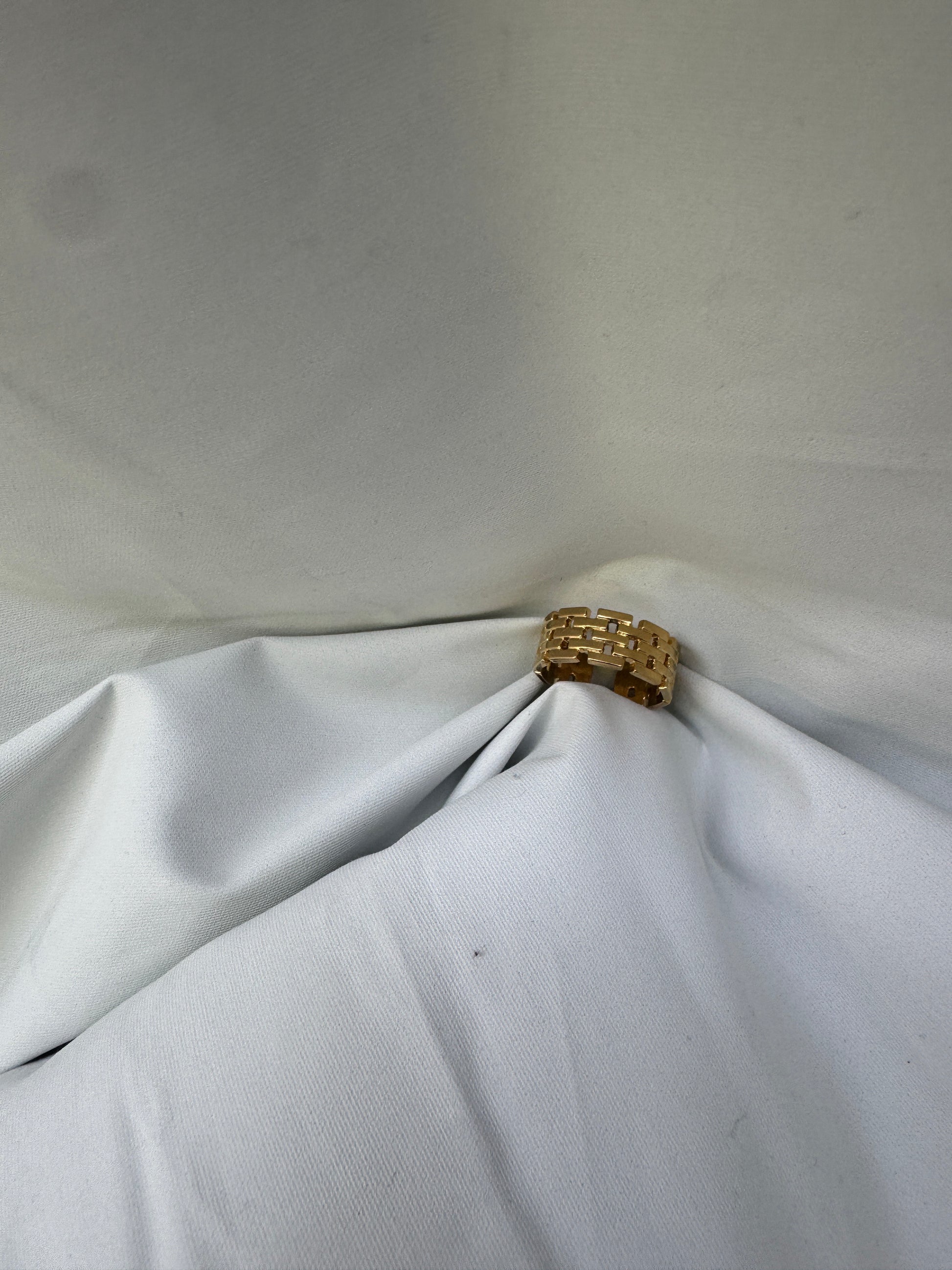 Link Luxe Ring