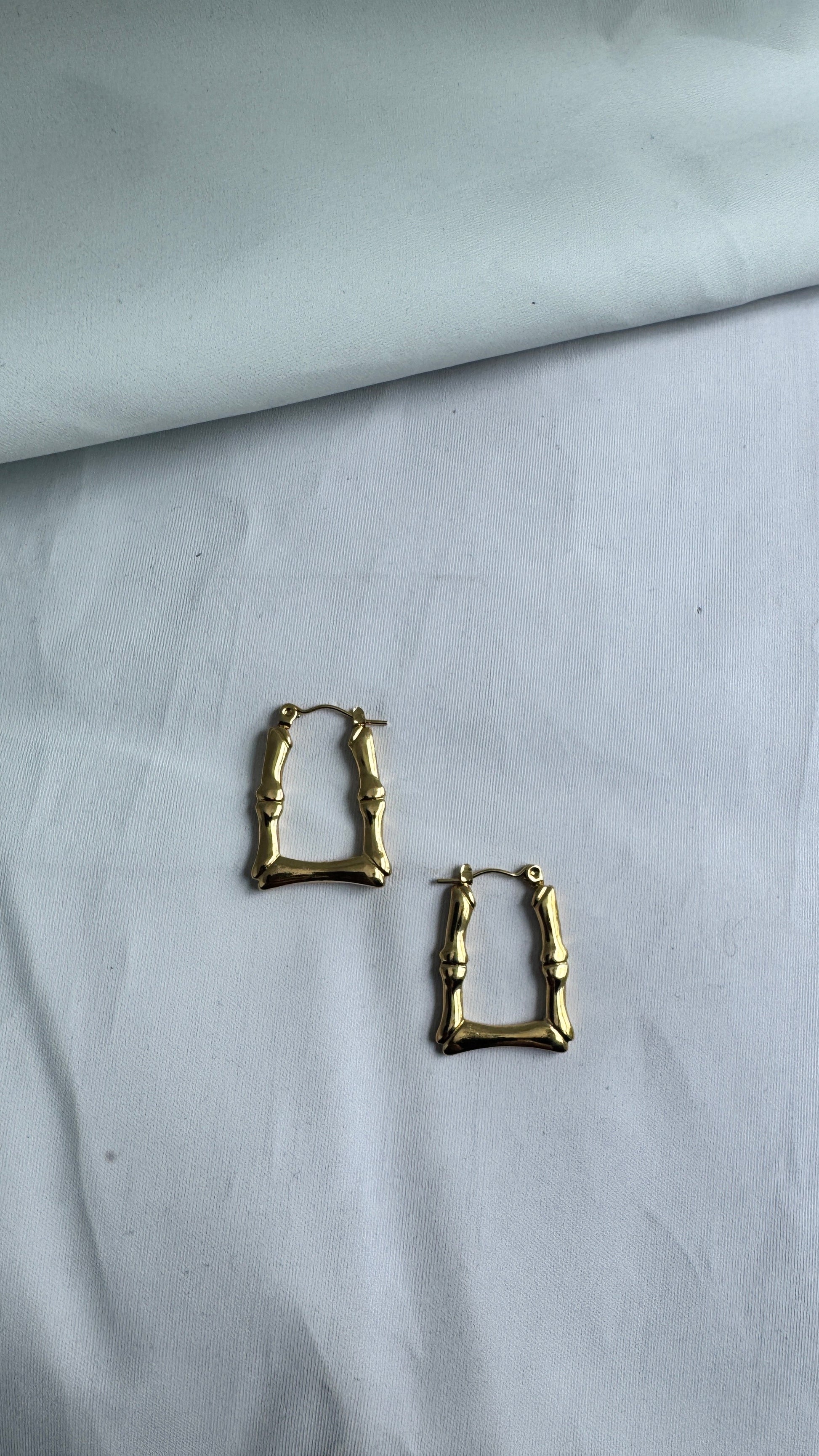 Luxe Corner Hoop Earrings