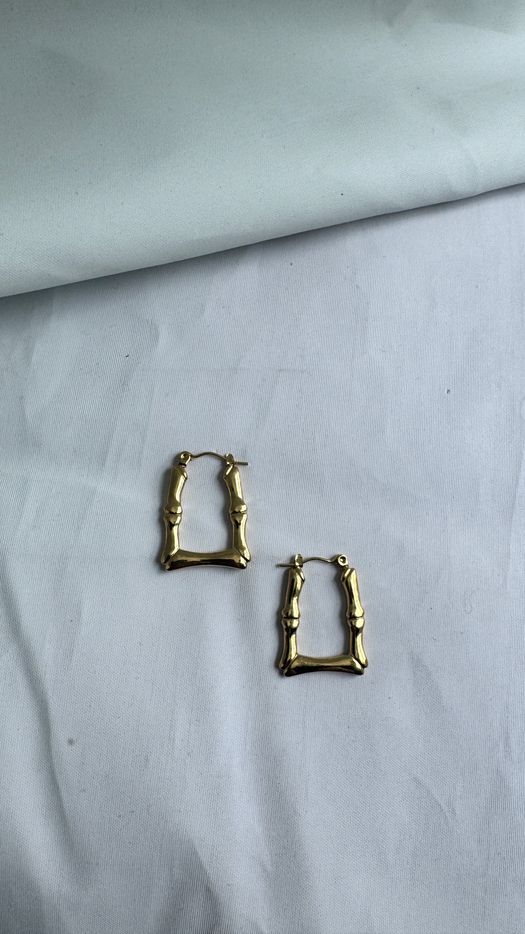 Luxe Corner Hoop Earrings