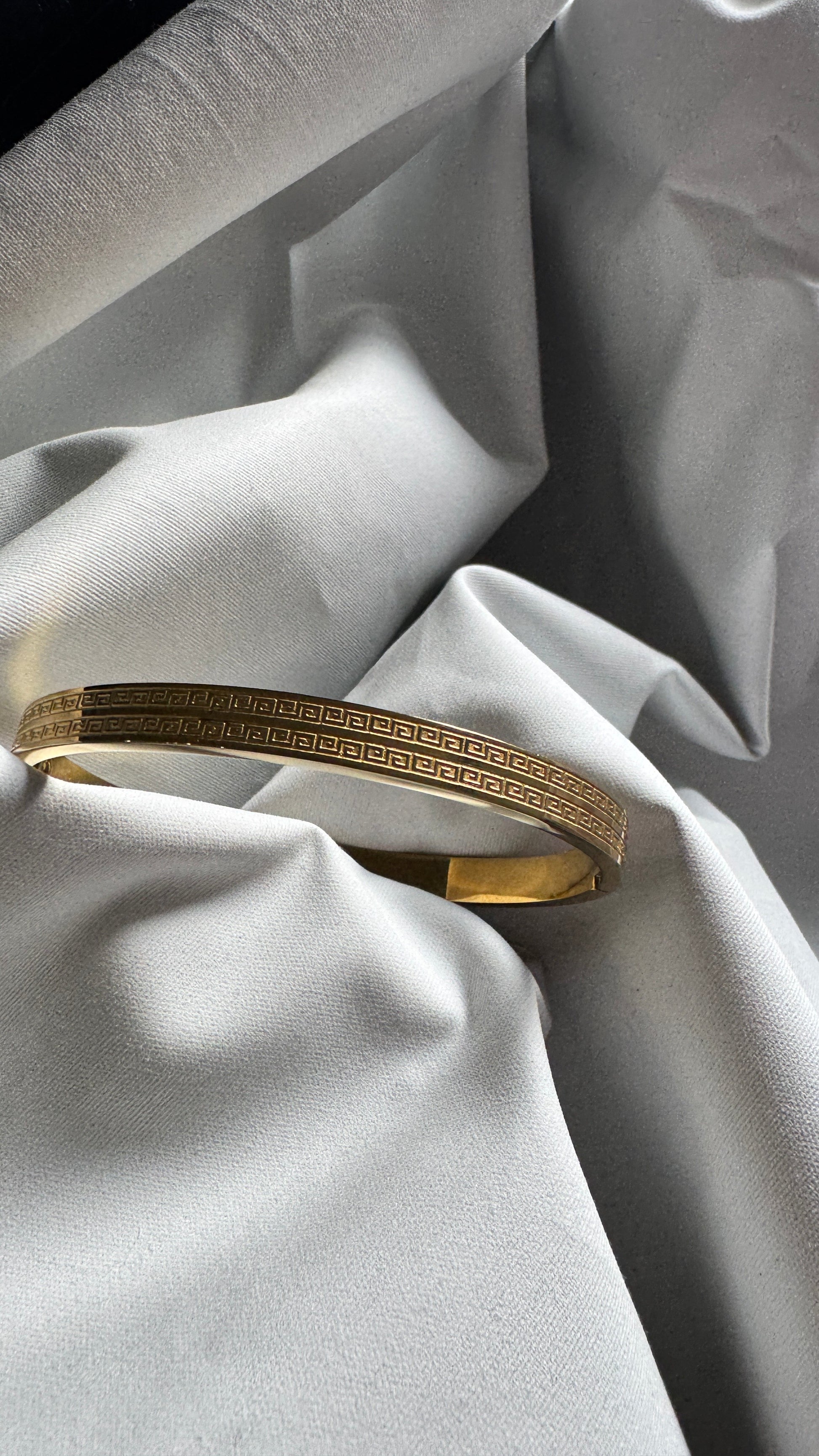 Nova Band Bracelet