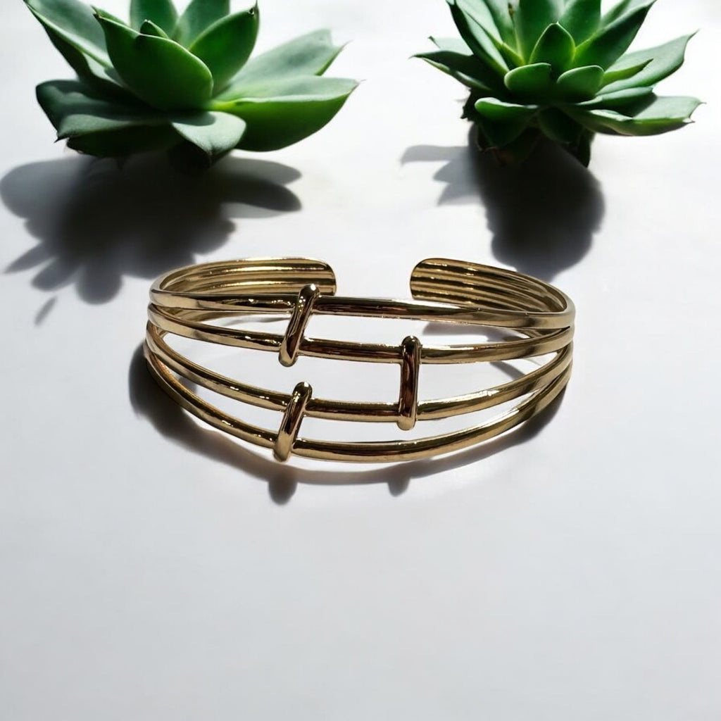 Stria Cuff Bracelet